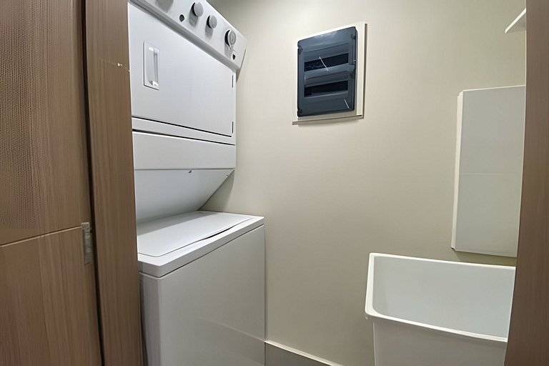 Majestic 2 bedroom apartment.