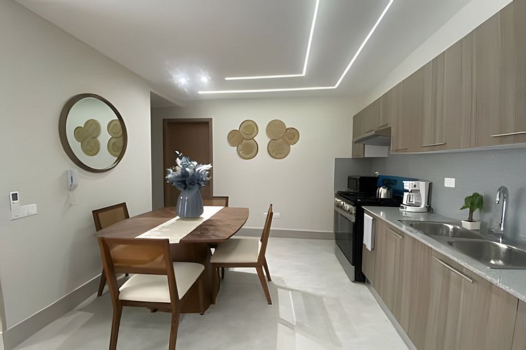 Majestic 2 bedroom apartment.