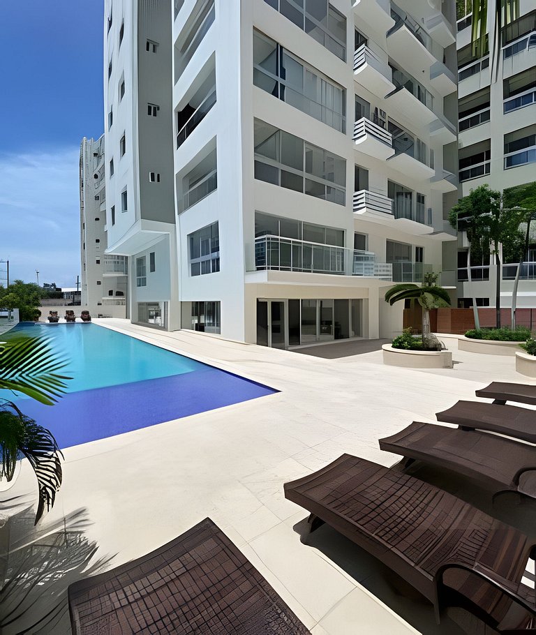 Apartamento piscina y playa