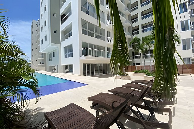 Apartamento piscina y playa