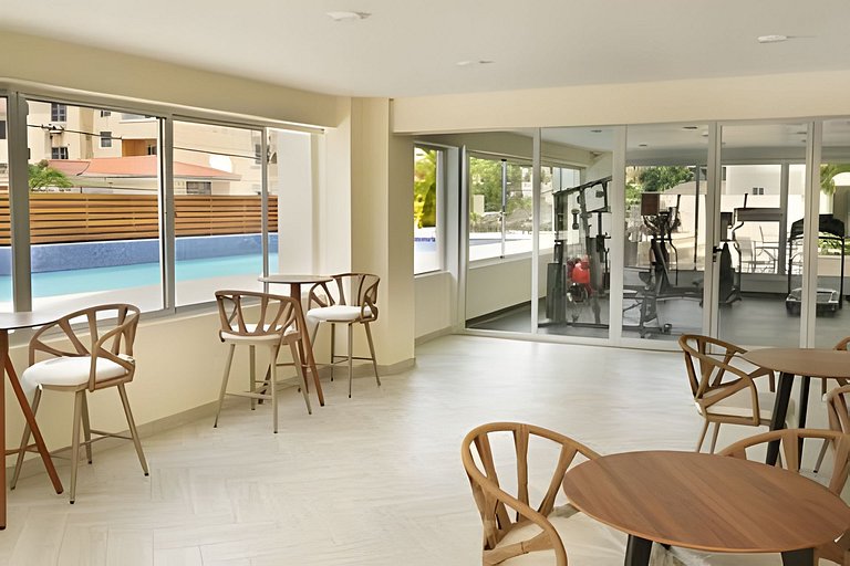 Ocean Breeze Loft & Terrance