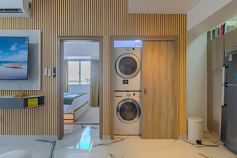 Coral Bay Studio